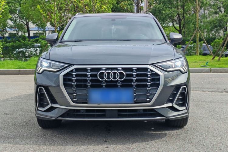 Used Audi Q3 2022 40 TFSI Fashion Dynamic Model Exterior 1