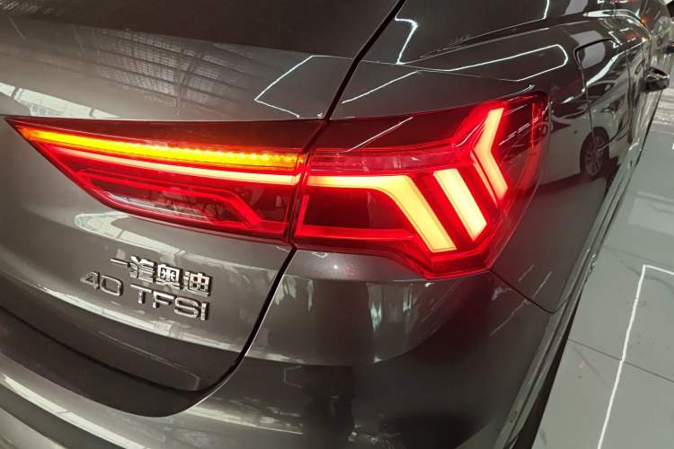 Used Audi Q3 2022 40 TFSI Fashion Dynamic Model Exterior 1