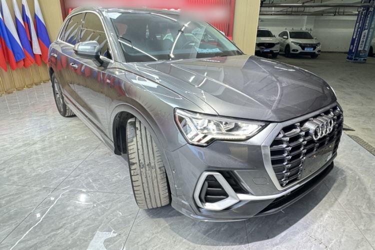 Used Audi Q3 2022 35 TFSI Fashion Dynamic Model Exterior 2