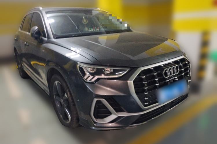 Used Audi Q3 2022 35 TFSI Fashion Dynamic Model Exterior 2
