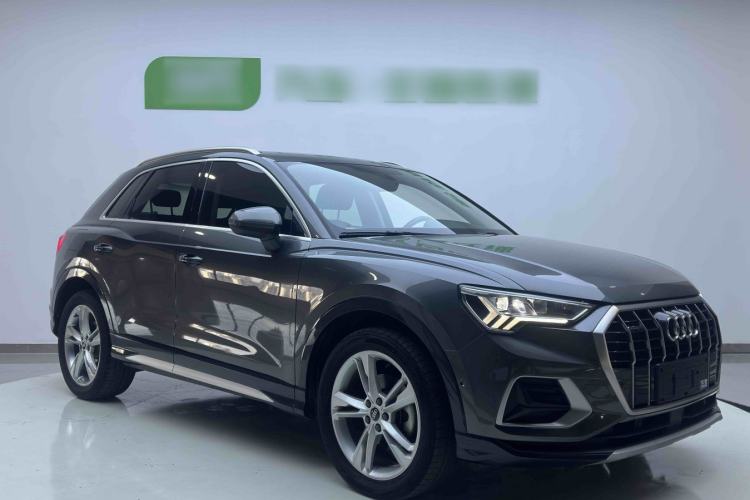 Used Audi Q3 2022 35 TFSI Fashionable and Elegant Model Exterior 2