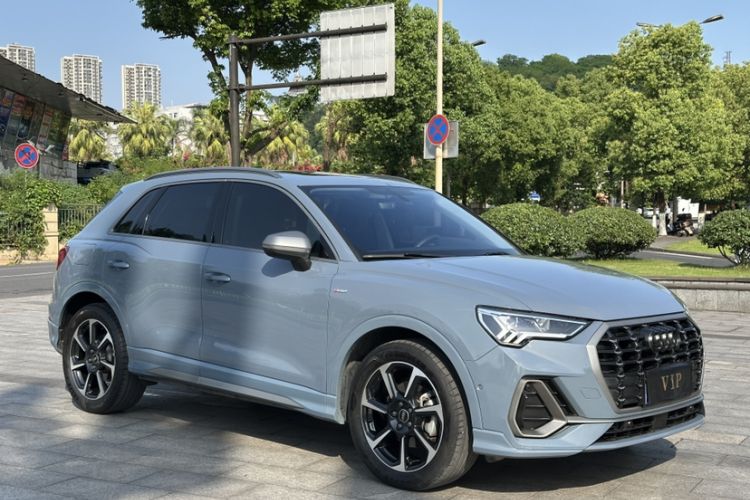 Used Audi Q3 2022 40 TFSI RS Package Performance Model Exterior 2