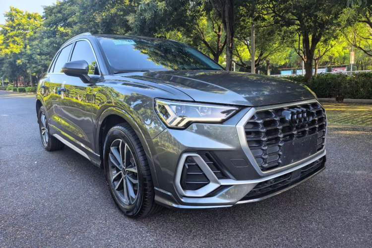 Used Audi Q3 2022 35 TFSI Progressive Dynamic Edition Exterior 3