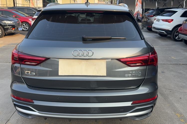 Used Audi Q3 2022 35 TFSI Fashion Dynamic Model Exterior 3