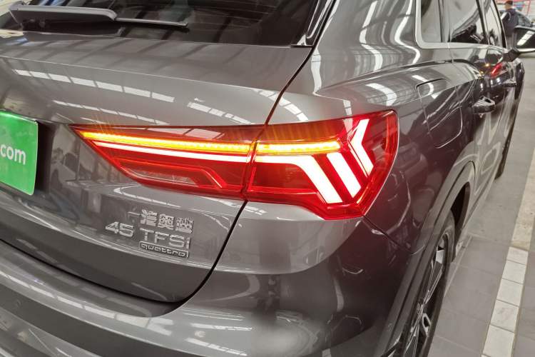Used Audi Q3 2022 45 TFSI quattro Fashion Dynamic Model Exterior 3