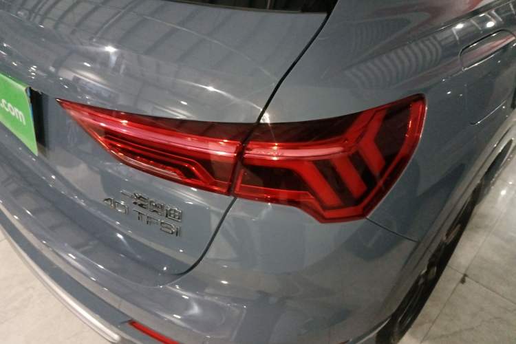Used Audi Q3 2022 40 TFSI RS Package Performance Model Exterior 6
