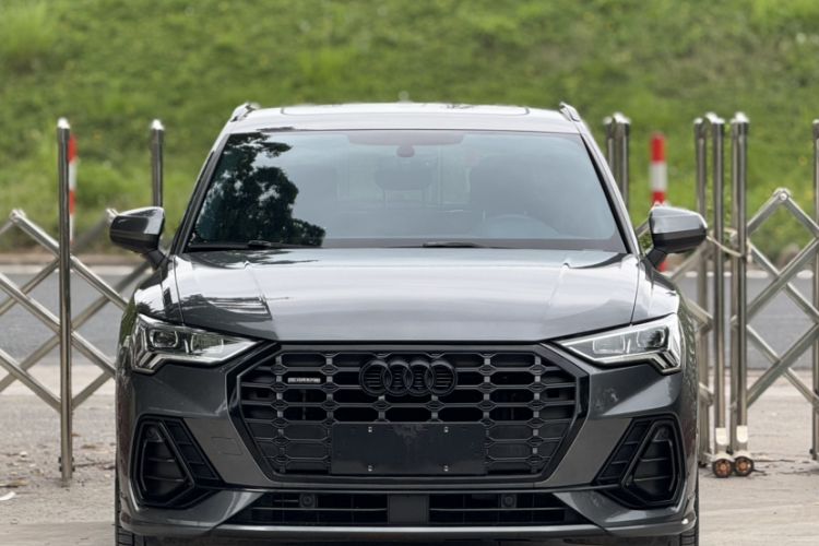 Used Audi Q3 2022 45 TFSI quattro Fashion Dynamic Model Exterior 9