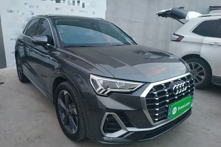 Used Audi Q3 2022 35 TFSI Fashion Dynamic Model Front Right 45 Deg