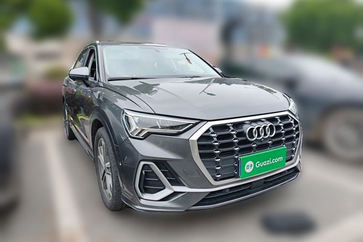 Used Audi Q3 2022 40 TFSI Fashion Dynamic Model Front Right 45 Deg