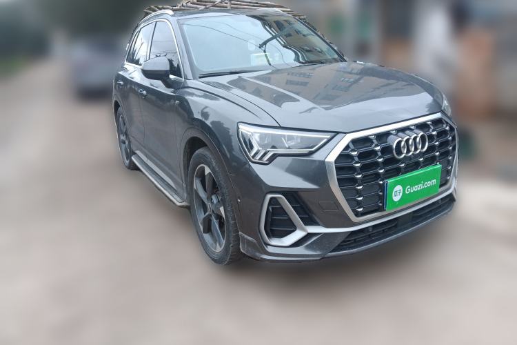 Used Audi Q3 2022 35 TFSI Fashion Dynamic Model Front Right 45 Deg