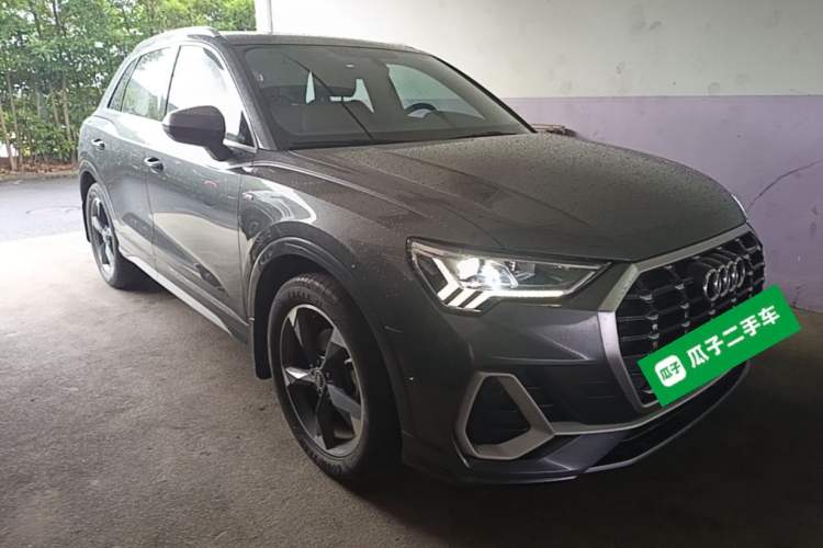 Used Audi Q3 2022 35 TFSI Fashion Dynamic Model Front Right 45 Deg