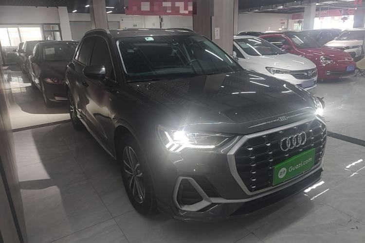 Used Audi Q3 2022 35 TFSI Progressive Dynamic Edition Front Right 45 Deg