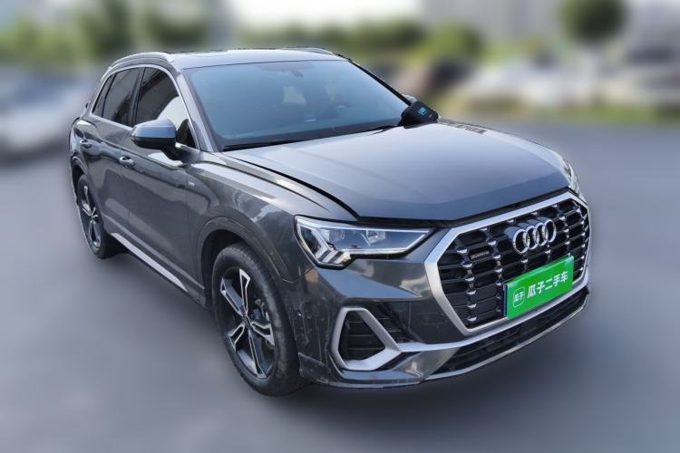 Used Audi Q3 2022 45 TFSI quattro Fashion Dynamic Model Front Right 45 Deg