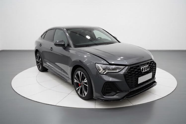 Used Audi Q3 2022 40 TFSI Fashion Dynamic Model Front Right 45 Deg