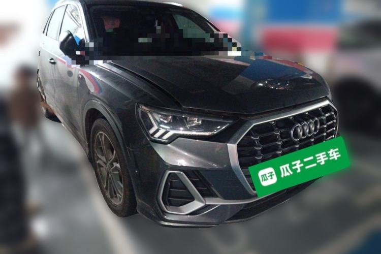 Used Audi Q3 2022 40 TFSI Fashion Dynamic Model Front Right 45 Deg