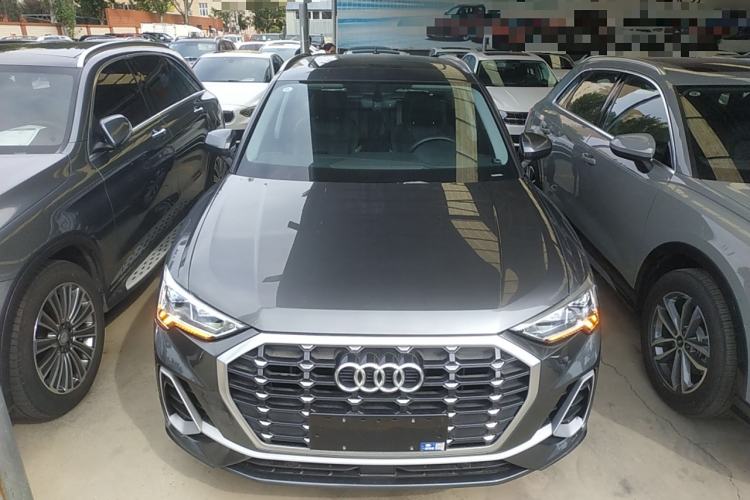 Used Audi Q3 2022 35 TFSI Progressive Dynamic Edition Front