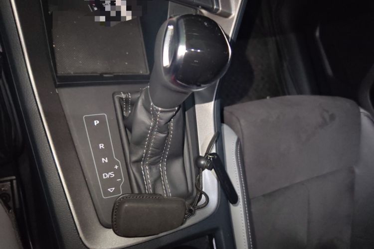 Used Audi Q3 2022 35 TFSI Fashion Dynamic Model Gear Lever