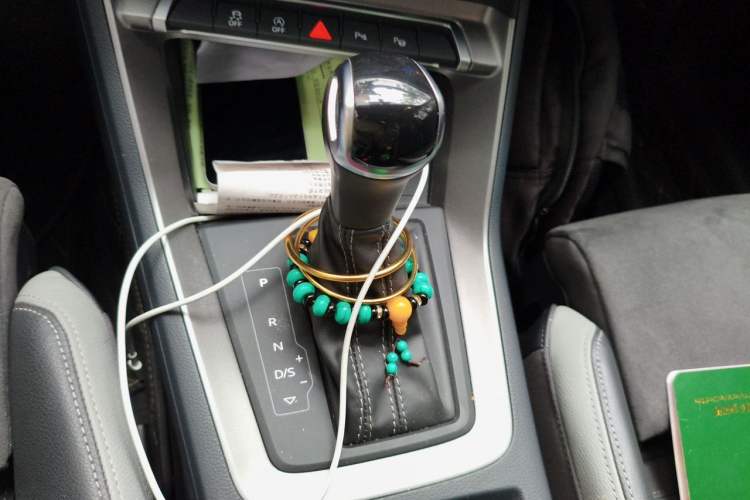 Used Audi Q3 2022 35 TFSI Fashion Dynamic Model Gear Lever