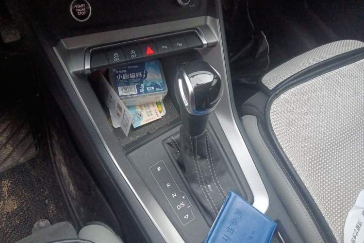 Used Audi Q3 2022 35 TFSI Fashion Dynamic Model Gear Lever