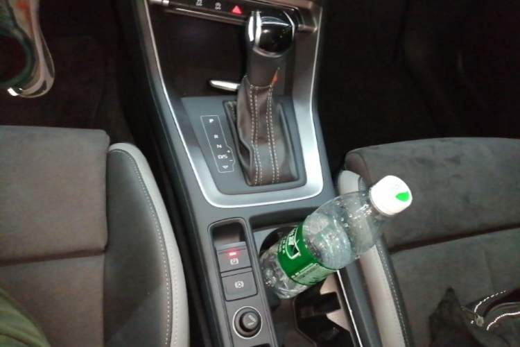 Used Audi Q3 2022 35 TFSI Fashion Dynamic Model Gear Lever