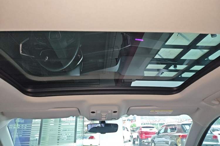Used Audi Q3 2022 40 TFSI Fashion Dynamic Model Headliner