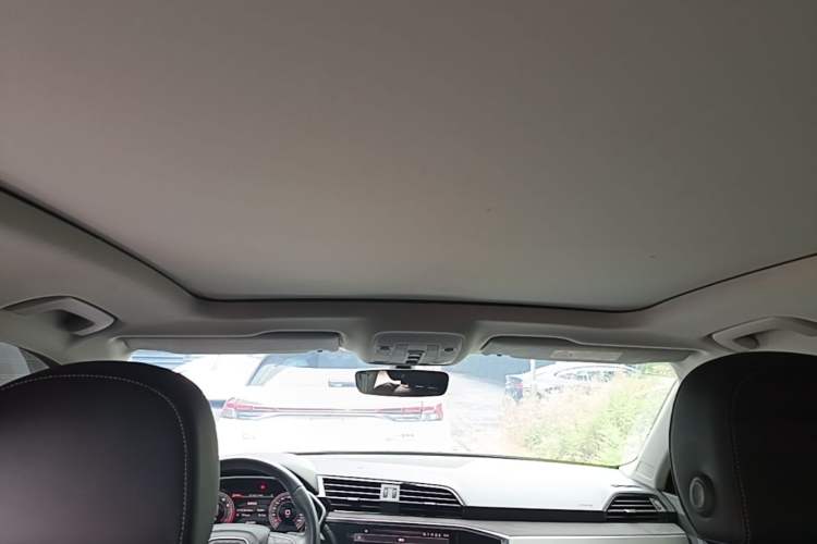 Used Audi Q3 2022 35 TFSI Fashion Dynamic Model Headliner
