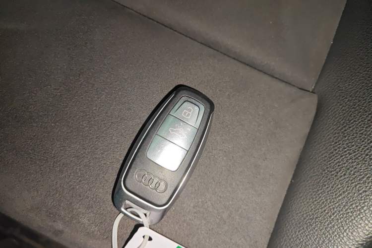 Used Audi Q3 2022 40 TFSI Fashion Dynamic Model Interior 1