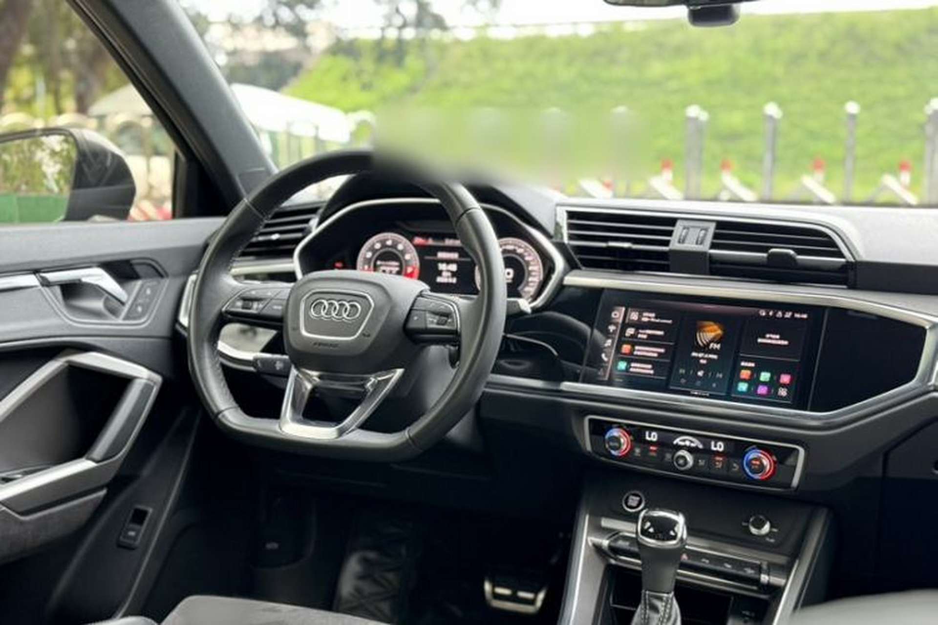 Used Audi Q3 2022 45 TFSI quattro Fashion Dynamic Model Interior 12