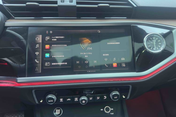 Used Audi Q3 2022 35 TFSI Fashionable and Elegant Model Interior 3