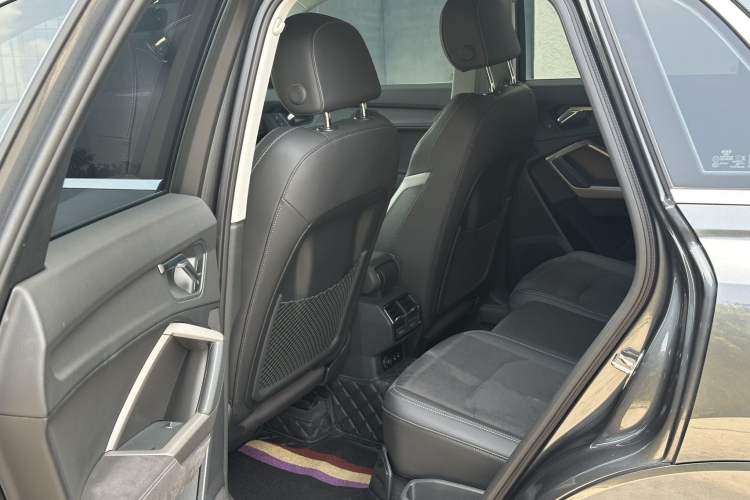 Used Audi Q3 2022 35 TFSI Fashion Dynamic Model Interior 5