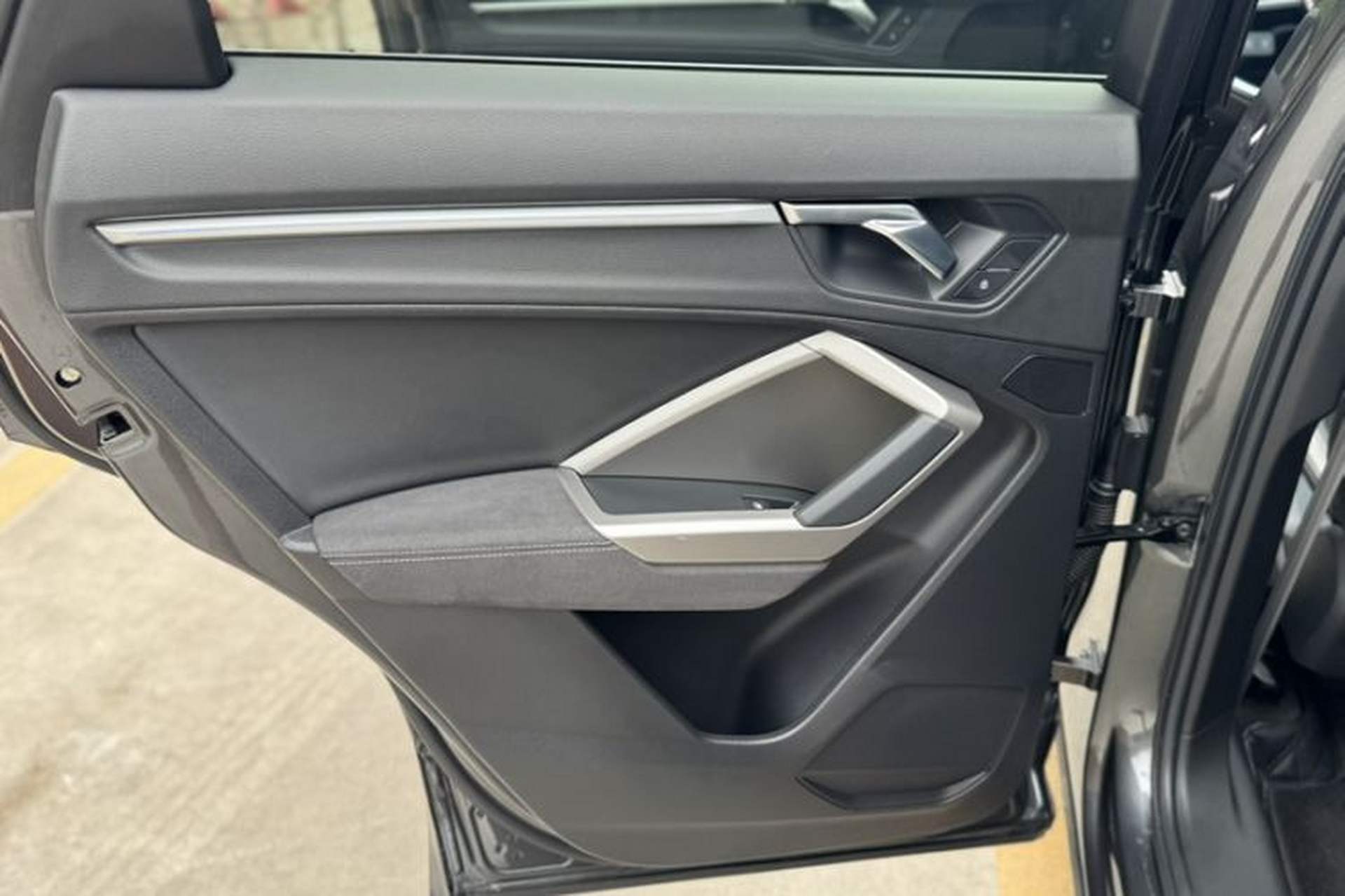 Used Audi Q3 2022 45 TFSI quattro Fashion Dynamic Model Interior 7