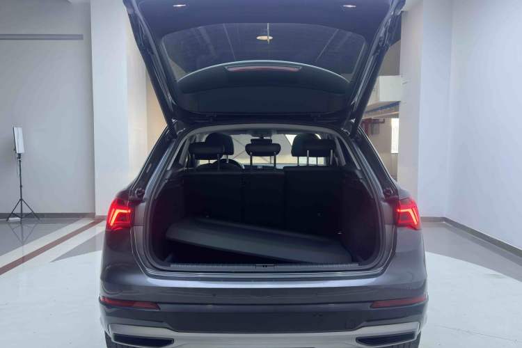 Used Audi Q3 2022 35 TFSI Fashionable and Elegant Model Interior 7