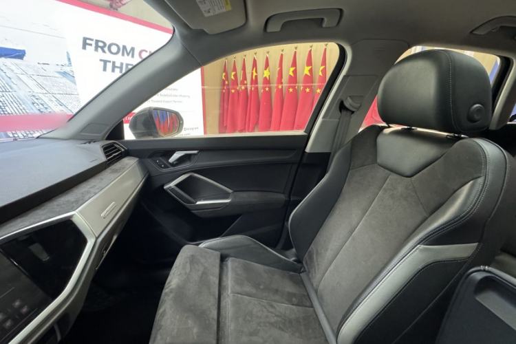 Used Audi Q3 2022 35 TFSI Fashion Dynamic Model Interior 8