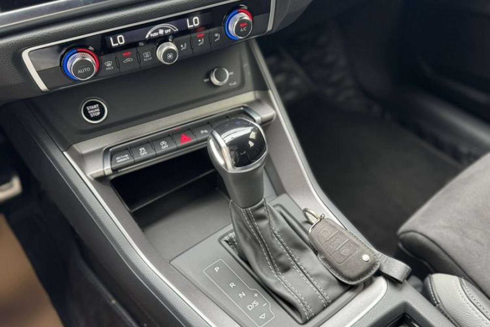 Used Audi Q3 2022 45 TFSI quattro Fashion Dynamic Model Interior 9