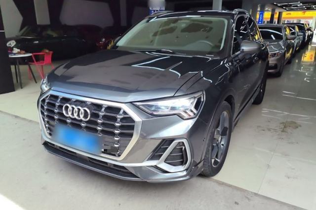 Used Audi Q3 2022 35 TFSI Fashion Dynamic Model