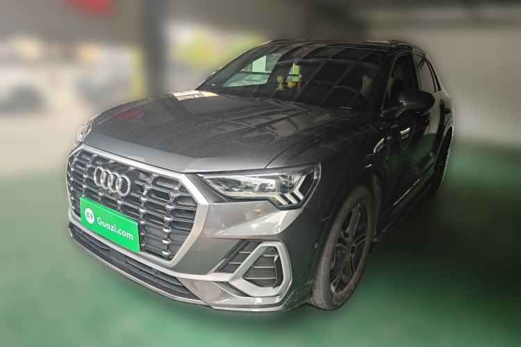 Used Audi Q3 2022 45 TFSI quattro Fashion Dynamic Model Guazi used car, China used car export, Used car for sale, Used cars, Cheapest cars for sale