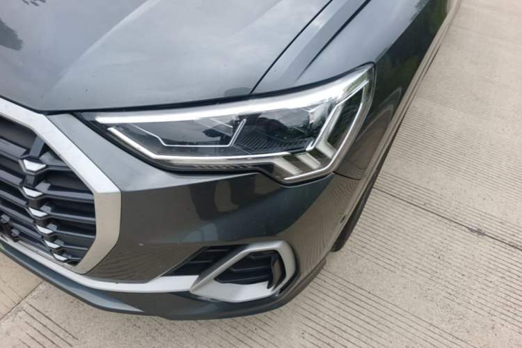 Used Audi Q3 2022 35 TFSI Fashion Dynamic Model Left Front Headlight