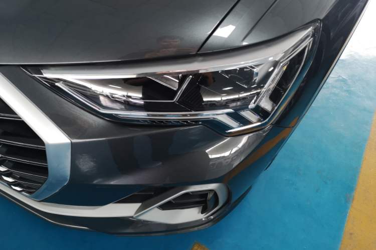 Used Audi Q3 2022 40 TFSI Fashion Dynamic Model Left Front Headlight