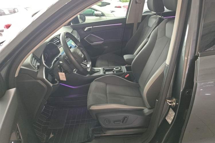 Used Audi Q3 2022 40 TFSI Fashion Dynamic Model Left Front Seat