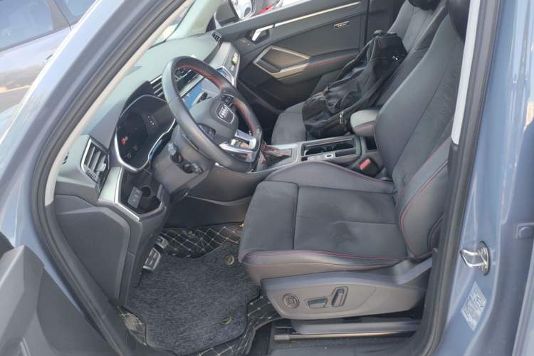 Used Audi Q3 2022 40 TFSI RS Package Performance Model Left Front Seat