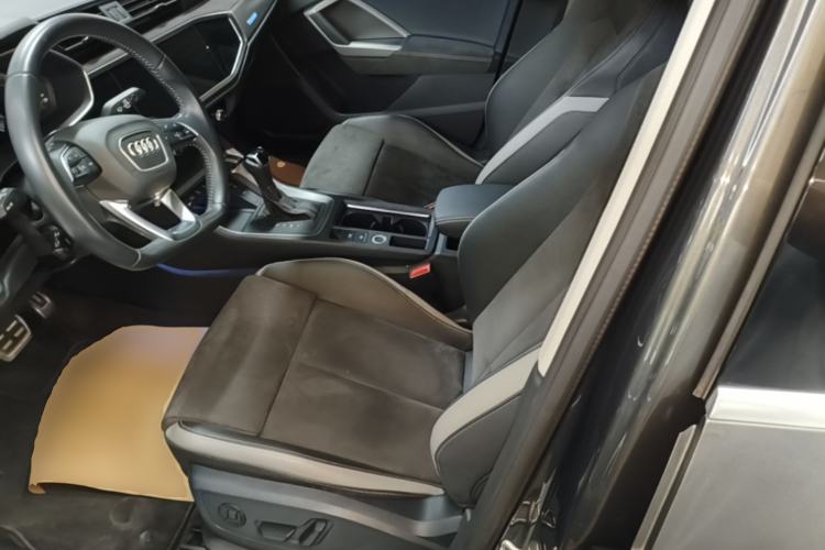 Used Audi Q3 2022 40 TFSI Fashion Dynamic Model Left Front Seat