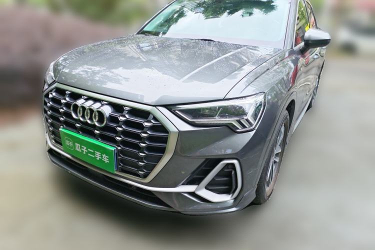 Used Audi Q3 2022 35 TFSI Progressive Dynamic Edition Guazi used car, China used car export, Used car for sale, Used cars, Cheapest cars for sale