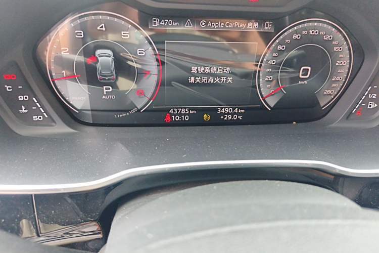 Used Audi Q3 2022 40 TFSI Fashion Dynamic Model Odometer Close Up