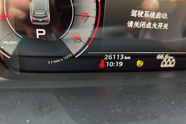Used Audi Q3 2022 35 TFSI Fashion Dynamic Model Odometer Close Up