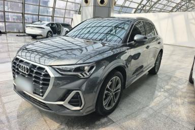 Used Audi Q3 2022 40 TFSI Fashion Dynamic Model