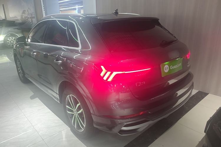 Used Audi Q3 2022 35 TFSI Progressive Dynamic Edition Rear Left 45 Deg