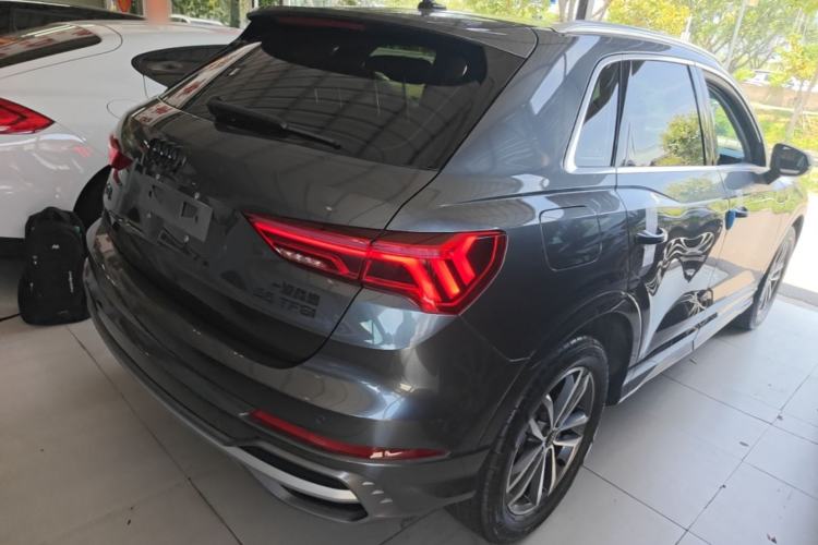 Used Audi Q3 2022 35 TFSI Progressive Dynamic Edition Rear Right 45 Deg