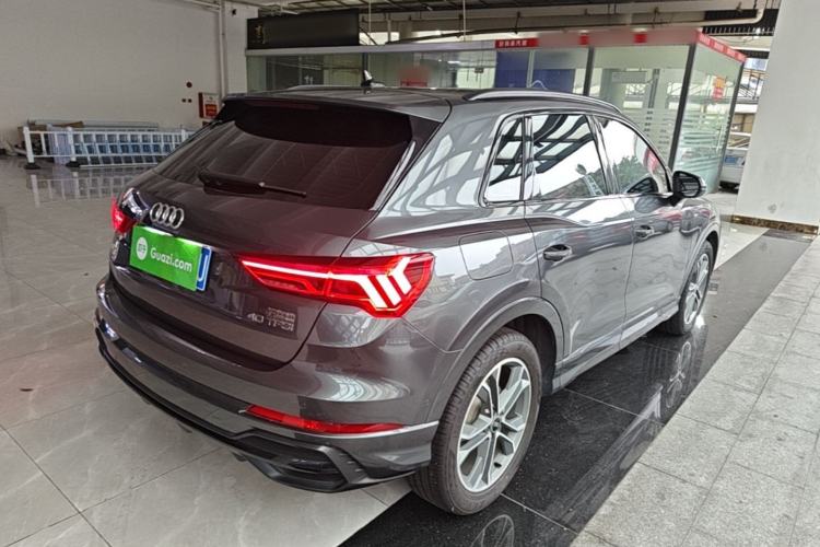 Used Audi Q3 2022 40 TFSI Fashion Dynamic Model Rear Right 45 Deg