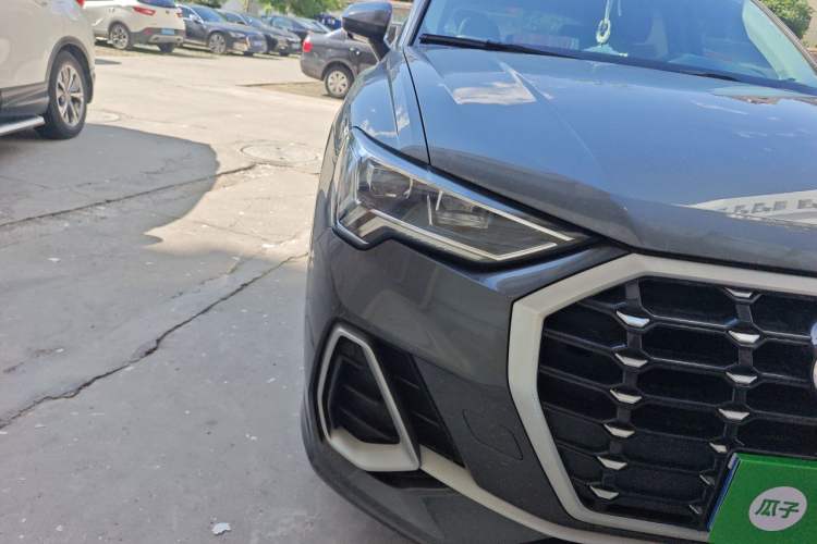 Used Audi Q3 2022 35 TFSI Progressive Dynamic Edition Right Front Headlight