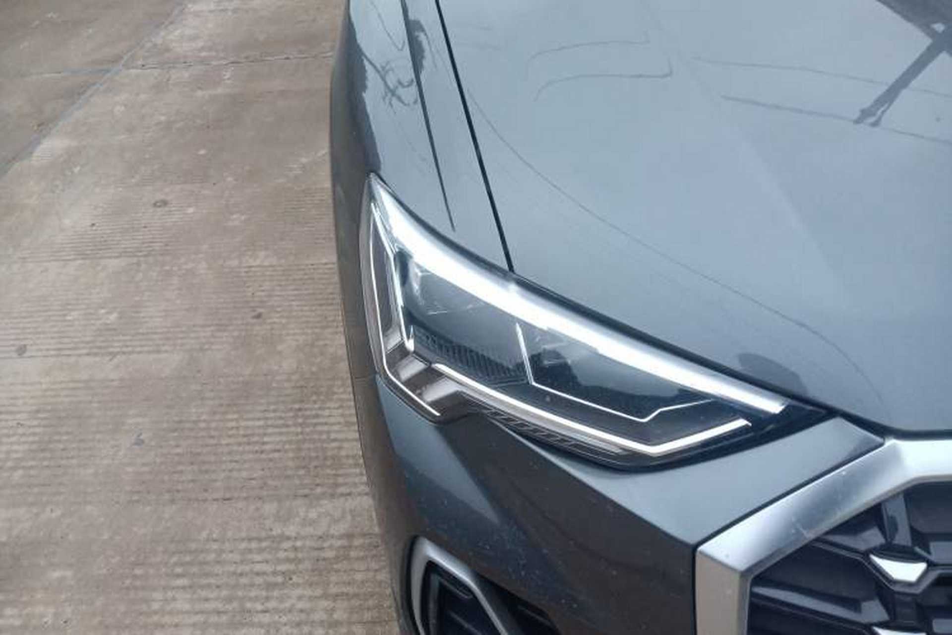 Used Audi Q3 2022 35 TFSI Fashion Dynamic Model Right Front Headlight